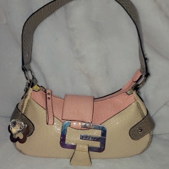 GUESS purse baguette handbag vintage - Picture 1 of 7